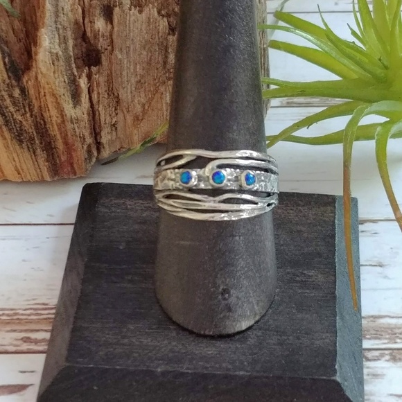 Artisan Fire Opal Ring - Picture 2 of 5